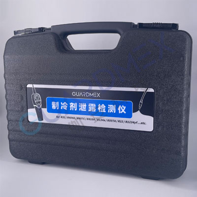 便携式制冷剂泄露检测仪